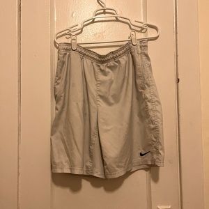 White Mens Nike Dryfit Shorts Size Medium Athletic